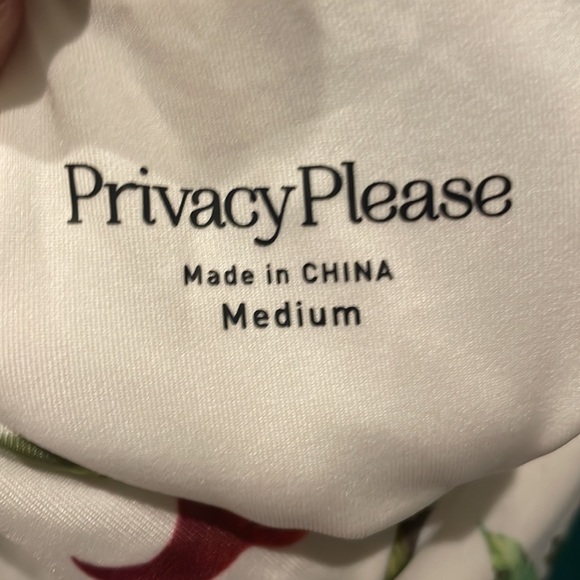 Privacy Please womens ‘Elouise’ one piece swimsuit ‘white floral’ revolve sz Med - Picture 6 of 7